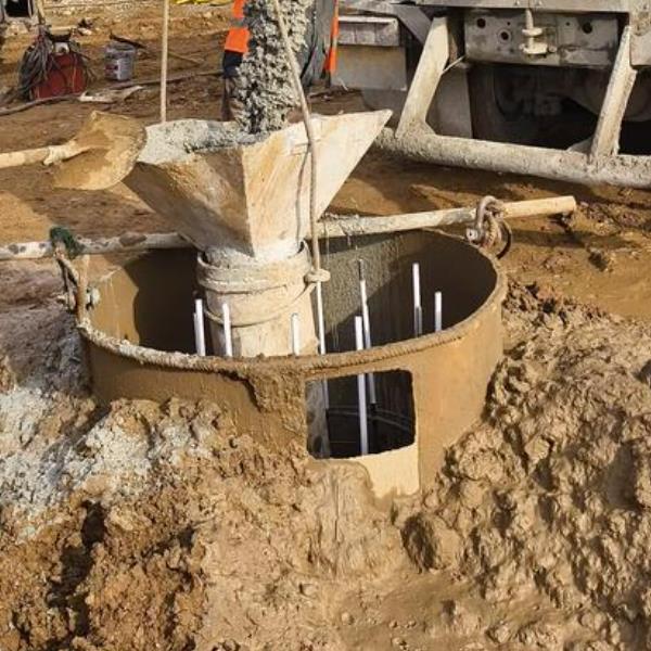 钢护筒注桩工程